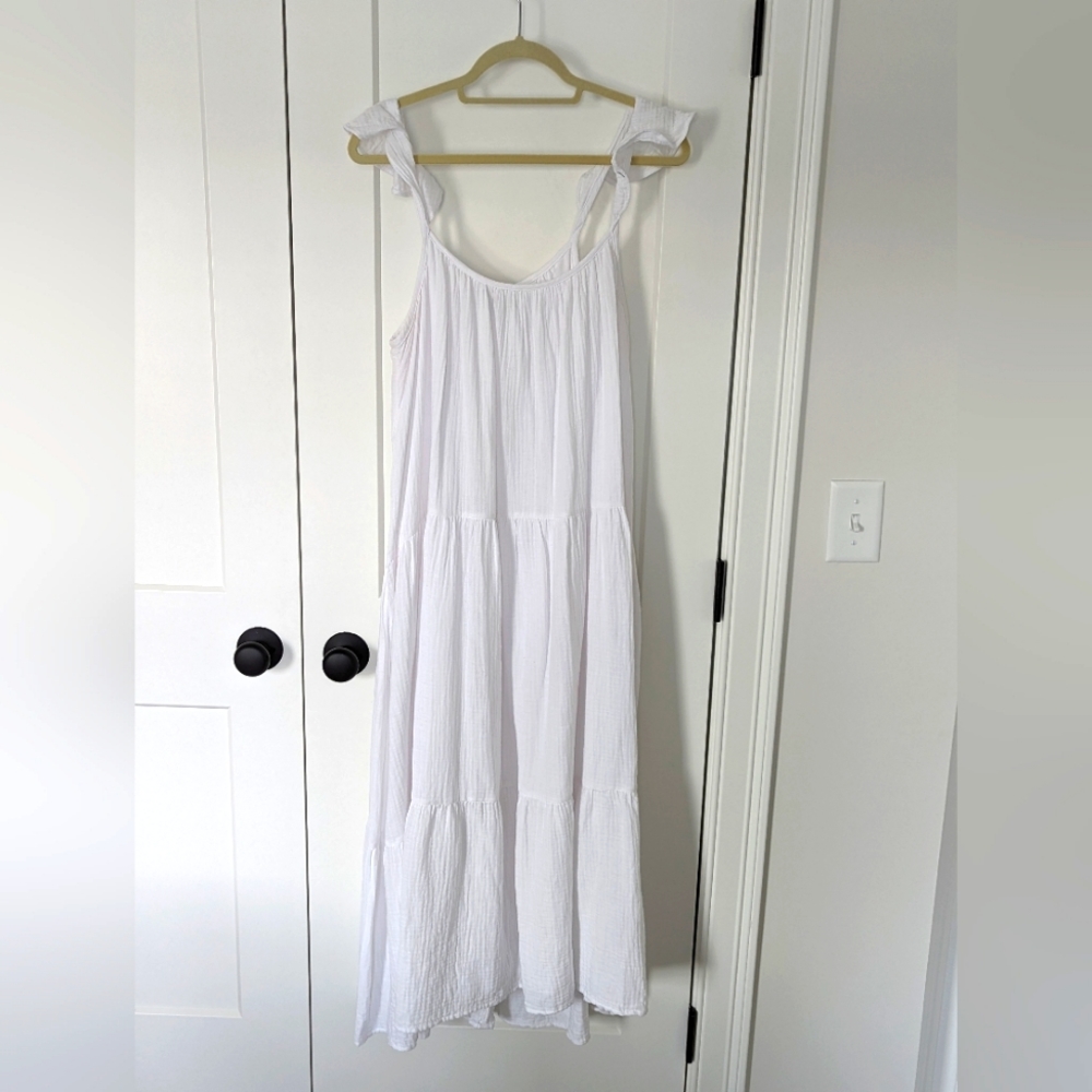 Banana Republic lined gauze dress